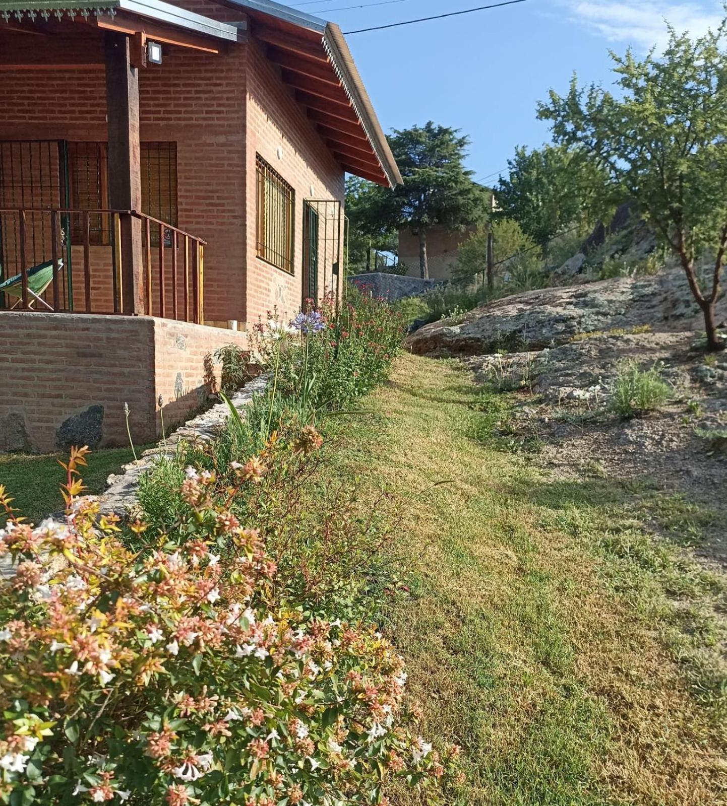 Cabanas Farah Estancia Vieja Ideal Para 2 A 3 Huespedes Вилья-Карлос-Пас Номер фото